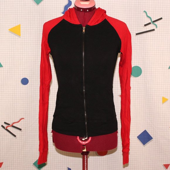 Chor black and red hoodie - Picture 2 of 5